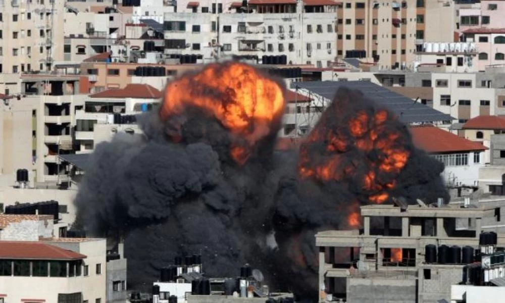 Έλληνες από τη Γάζα: Φοβόμαστε! Είμαστε ανάμεσα στα δύο πυρά